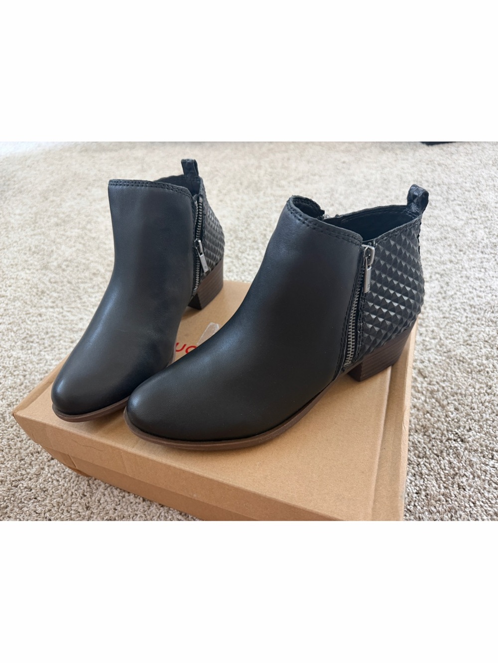 Lucky Brand 8.5 W Black Women's Leather Ankle Boot with Low Heel